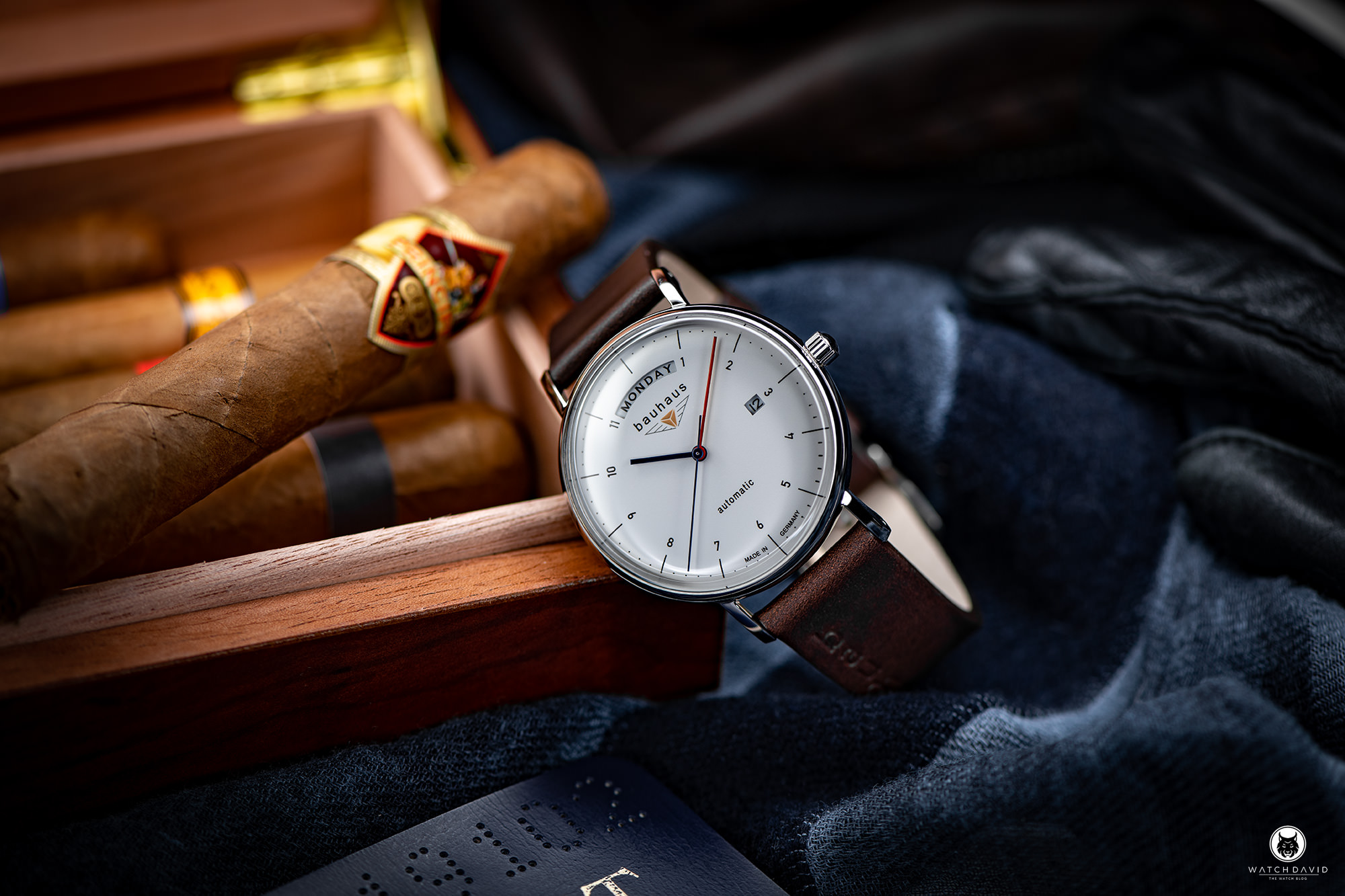 Bauhaus Automatic Review – 2162 WATCHDAVID® Watch